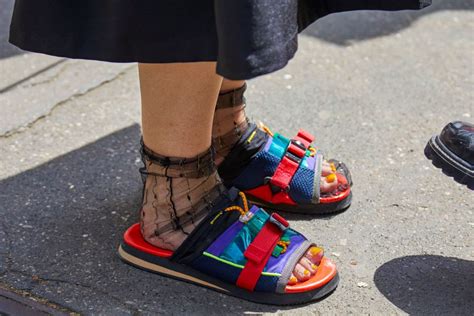 ugly sandals trend.